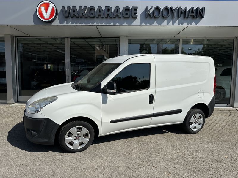 Fiat-Doblo-Cargo-1-3-M-Jet-Actual-1